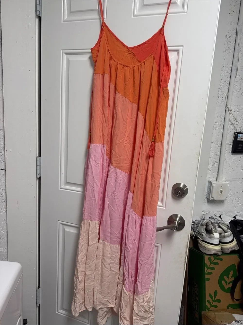 LSPACE Colorful Pink Orange Maxi - Medium - LIKE NEW - Spaghetti Strap Tassels - Picture 5 of 6
